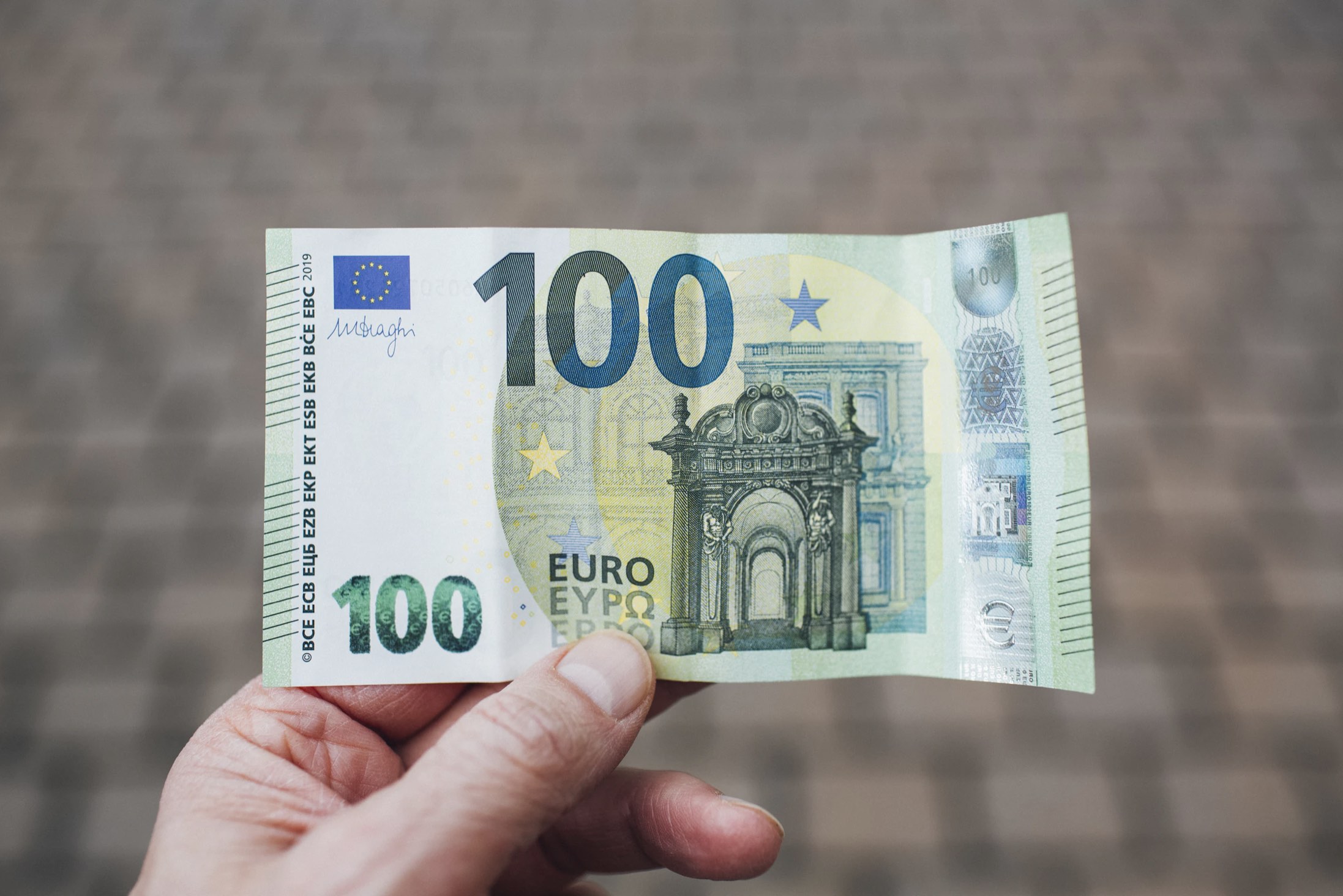 Novedad! – Limitación a los cobros / pagos en efectivo a 1.000 €