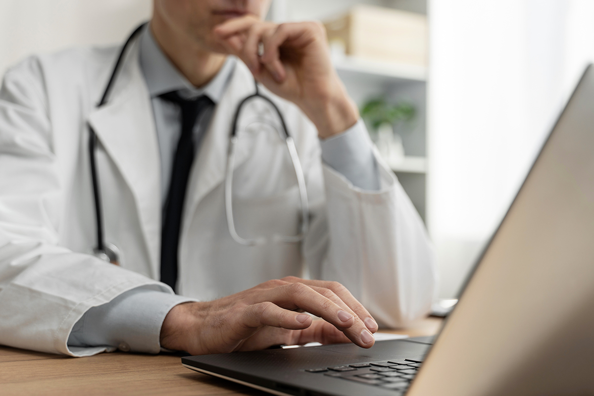 Incompareixença a una revisió mèdica durant la IT: què ha de fer l’empresa?